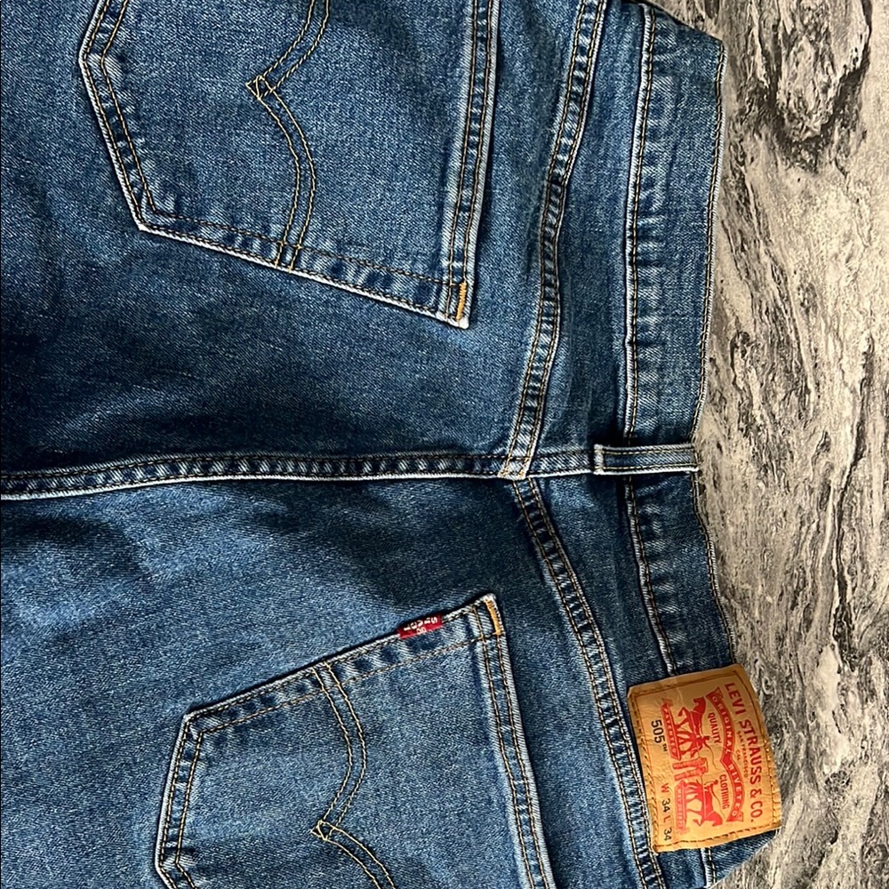 Levi's Blue Relaxed Jeans Classic Denim Style